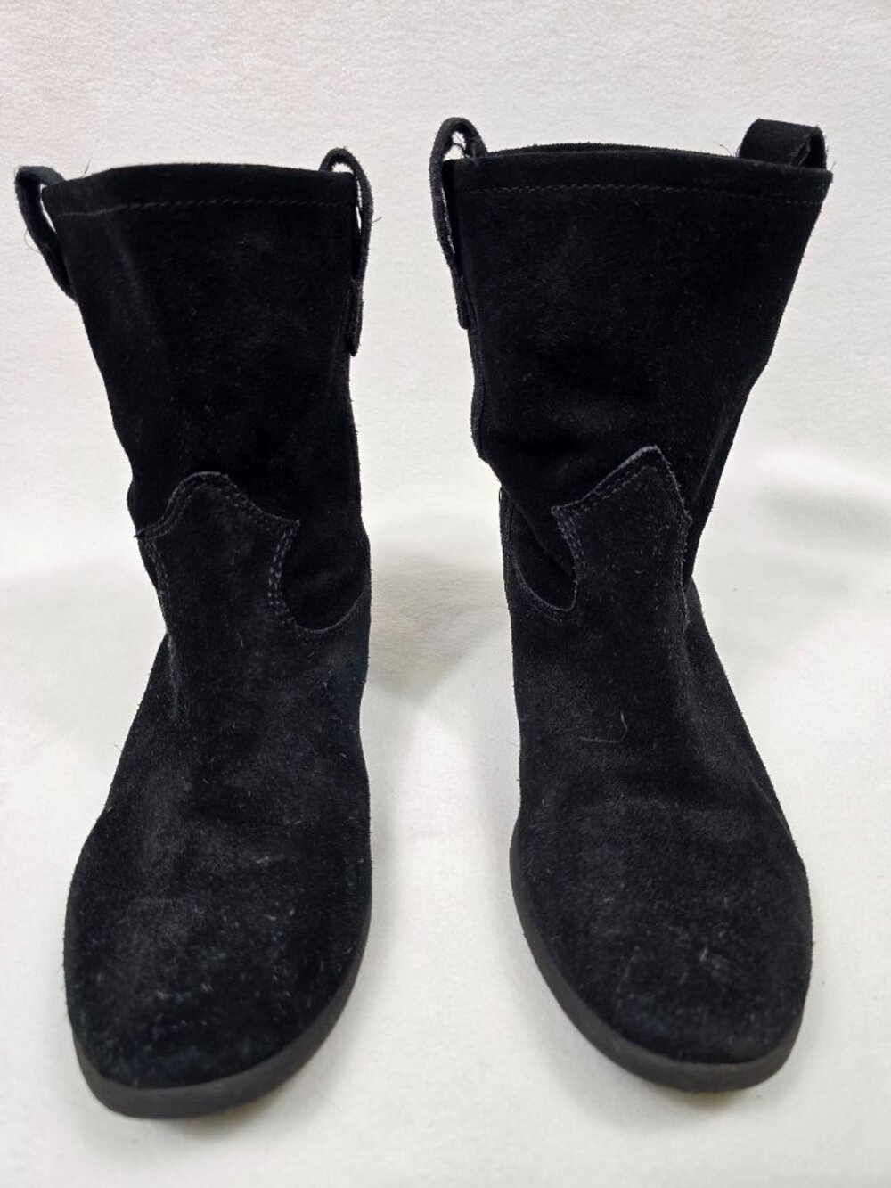 Vince Camuto Size 7.5 Boho Cowgirl Black Suede Ankle Boots - Picture 1 of 5